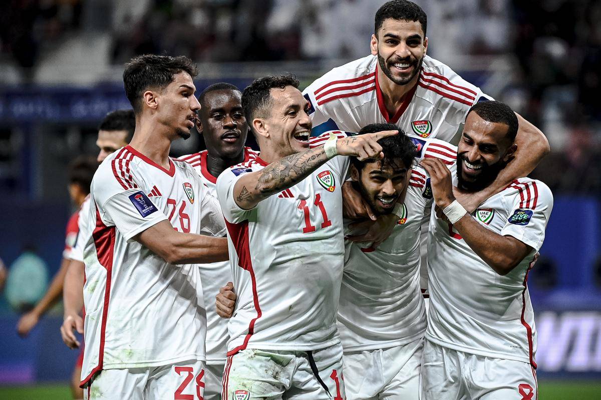 包含顶尖球队对决,亚洲足球联赛精彩绝伦的词条 包含顶尖球队对决,亚洲足球联赛精彩绝伦的词条