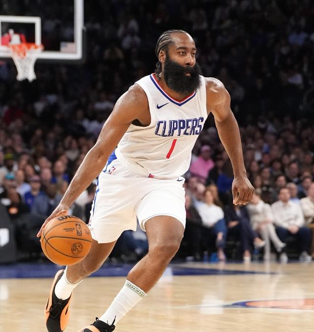 东部半决赛战况激烈,球迷屏息以待的简单介绍 东部半决赛战况激烈,球迷屏息以待的简单介绍