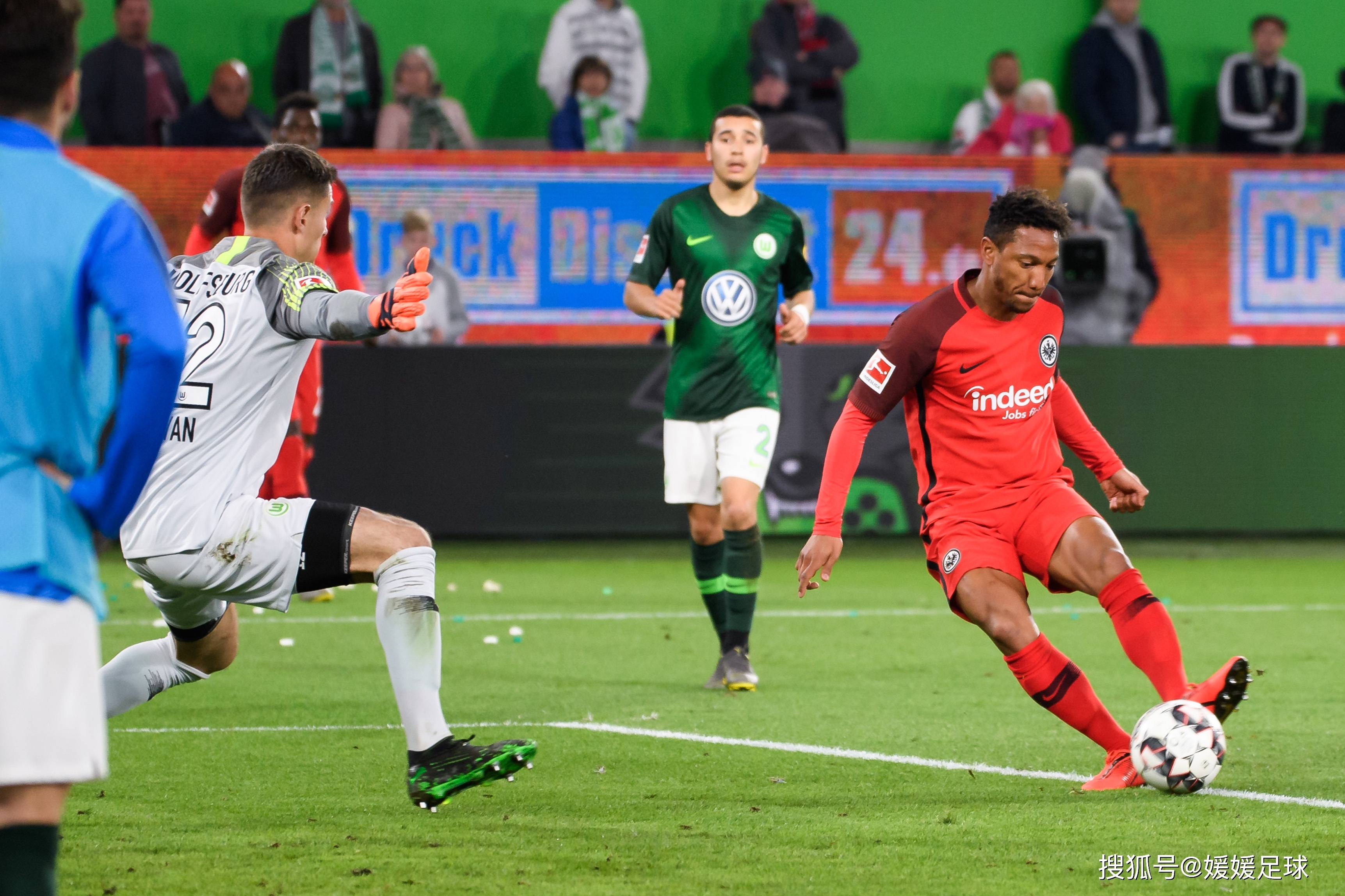 米兰体育投注-关于纷争不断！欧洲国家足球比赛场面精彩火爆的信息