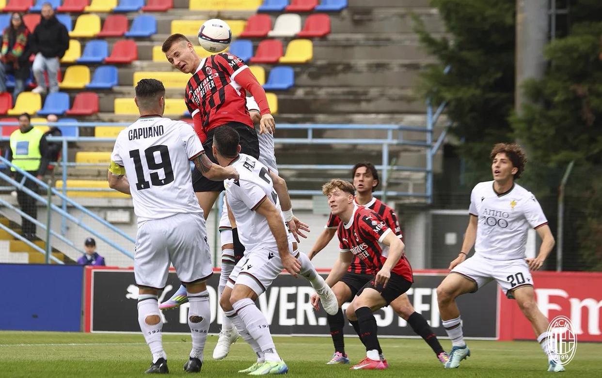 AC米兰连胜在望，球队士气高涨的简单介绍