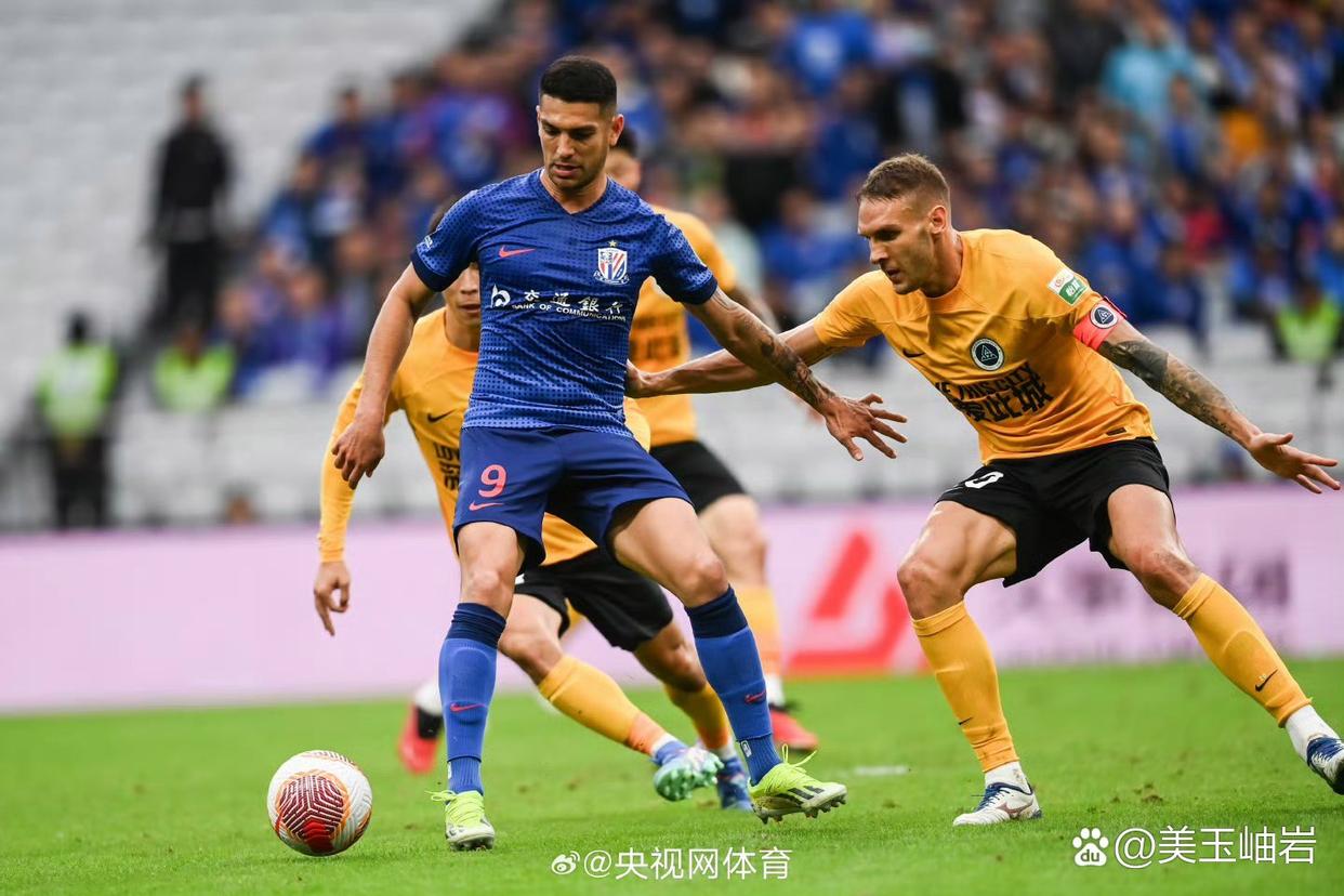 米兰体育官网登录网址-青岛黄海主场取胜，力保争冠希望