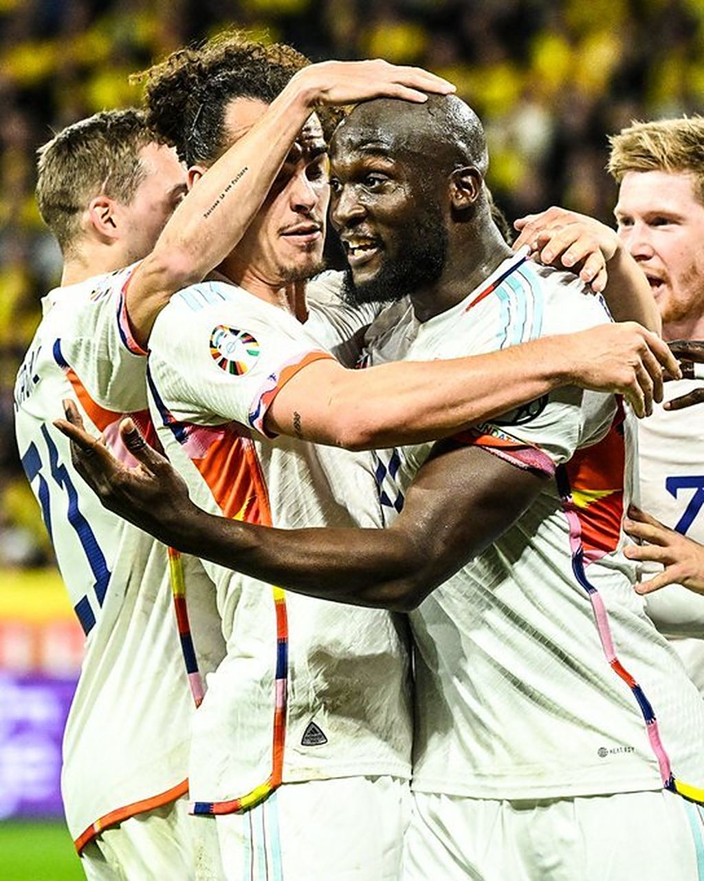 米兰体育教练-瑞典队迎难而上，备战欧洲杯预选赛