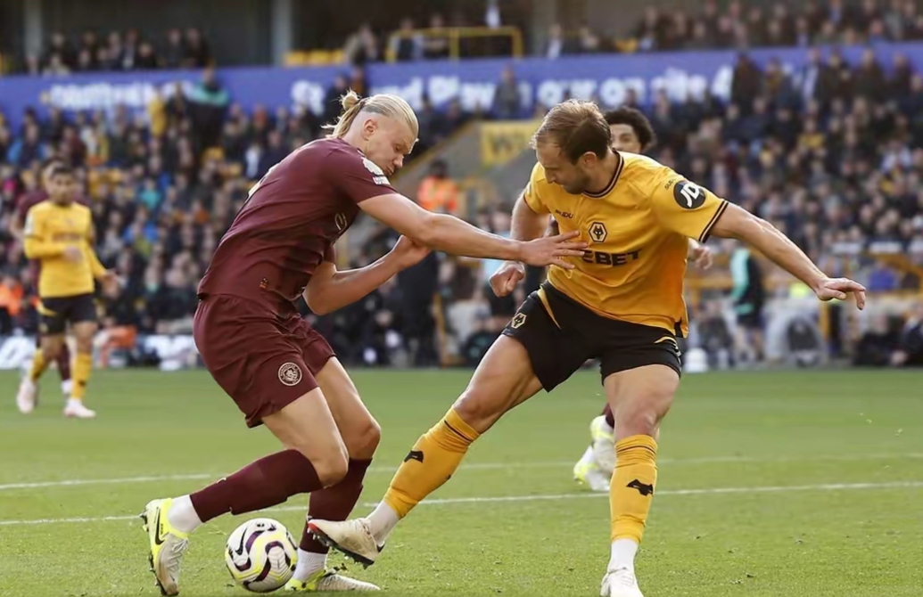 曼城惊险胜出，半决赛对手等待中