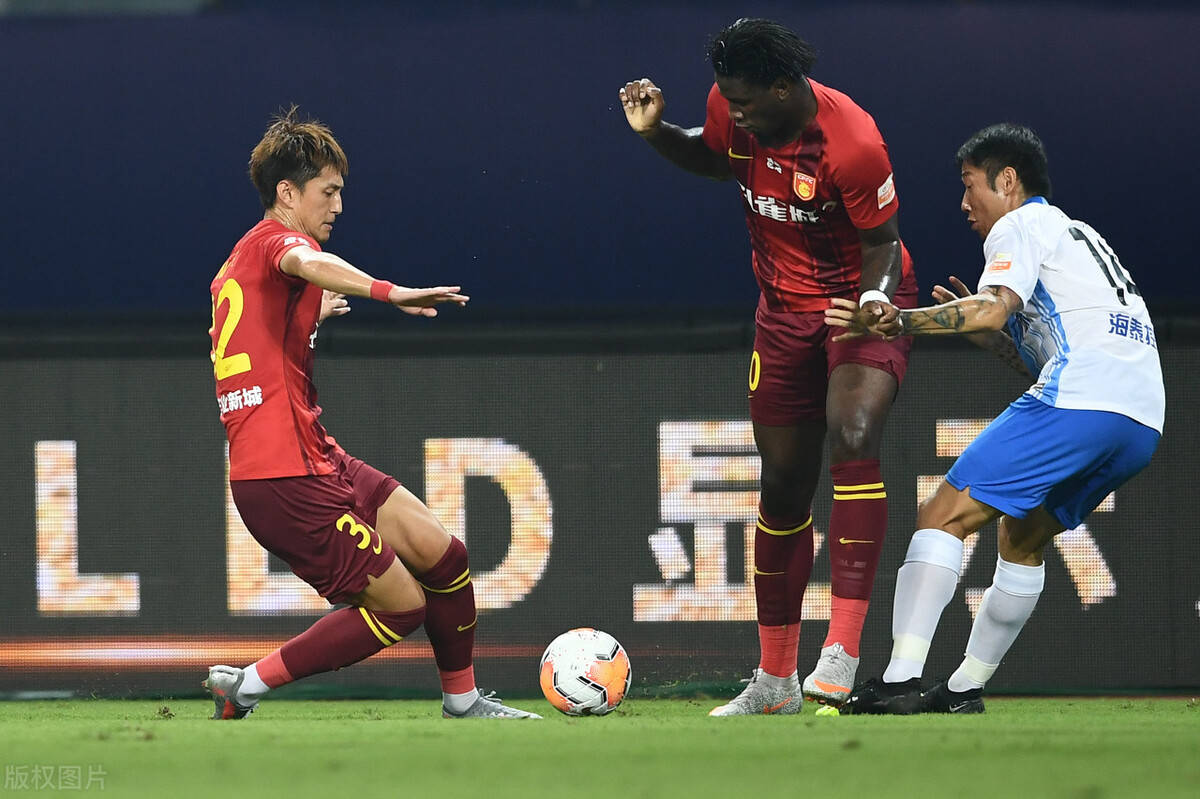 河北华夏幸福客场比分不胜,积分榜后段 河北华夏幸福客场比分不胜,积分榜后段