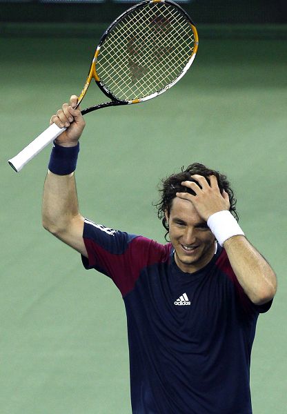 米兰体育竞技-摩纳哥客场逆转获得宝贵三分