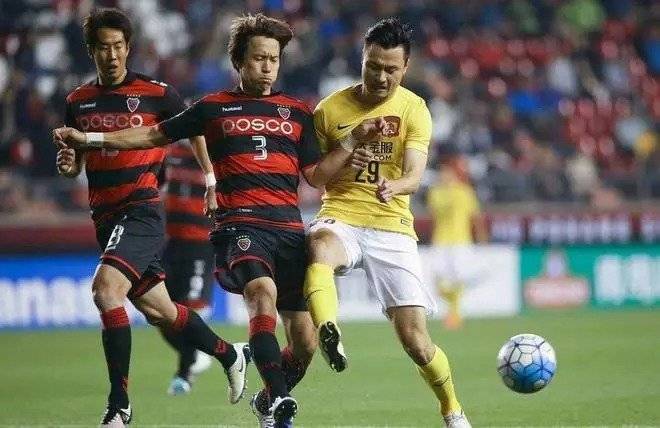 米兰体育直播-斯图加特艰难胜利门兴格拉德巴赫，锁定保级前途的简单介绍