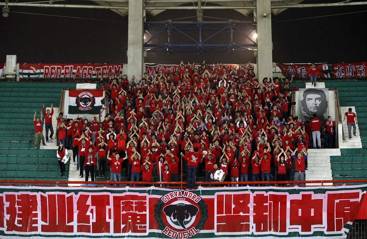 恒大胜利后球员互动引关注 恒大胜利后球员互动引关注